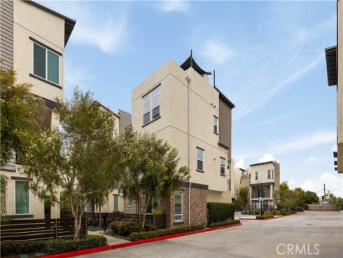 2138 Bella Court, Costa Mesa, CA