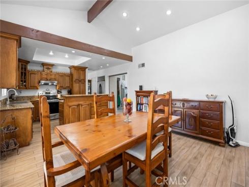 1099 Salinas , Costa Mesa, CA