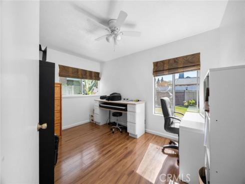 1099 Salinas , Costa Mesa, CA