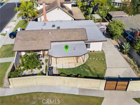 1099 Salinas , Costa Mesa, CA