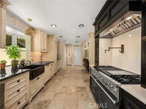 2342 Cynthia Court, Costa Mesa, CA