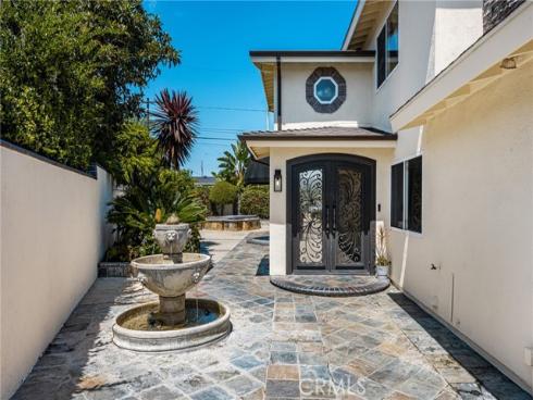 2342 Cynthia Court, Costa Mesa, CA
