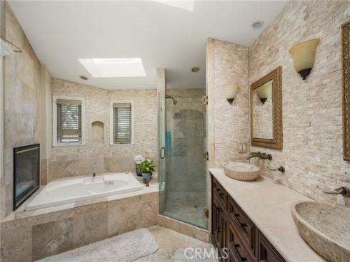 2342 Cynthia Court, Costa Mesa, CA