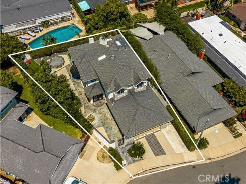 2342 Cynthia Court, Costa Mesa, CA