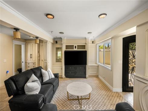2342 Cynthia Court, Costa Mesa, CA