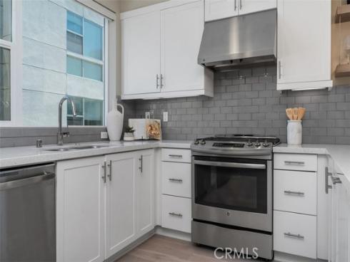 1529 Greenwich Way , Costa Mesa, CA