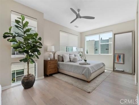 1529 Greenwich Way , Costa Mesa, CA