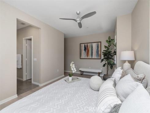 1529 Greenwich Way , Costa Mesa, CA