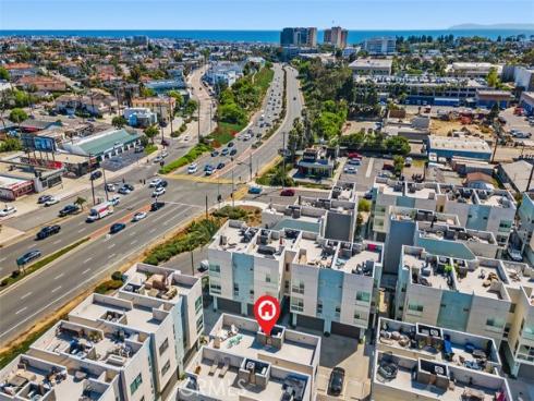 1529 Greenwich Way , Costa Mesa, CA