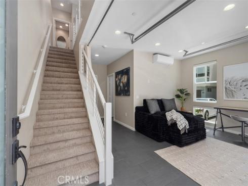 1529 Greenwich Way , Costa Mesa, CA