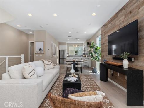1529 Greenwich Way , Costa Mesa, CA