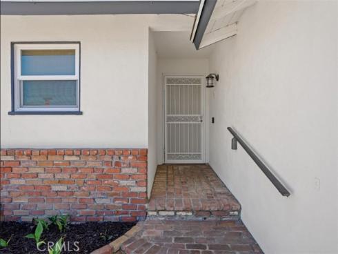 3074 Warren , Costa Mesa, CA