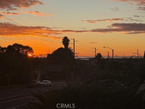 1010 W 19th  , Costa Mesa, CA