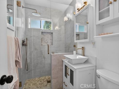 1010 W 19th , Costa Mesa, CA