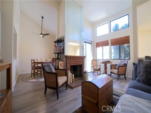 2336 Elden B , Costa Mesa, CA