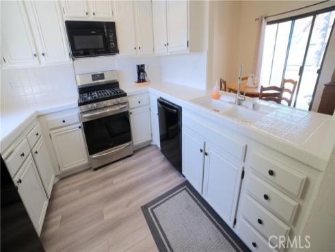 2336 Elden B , Costa Mesa, CA