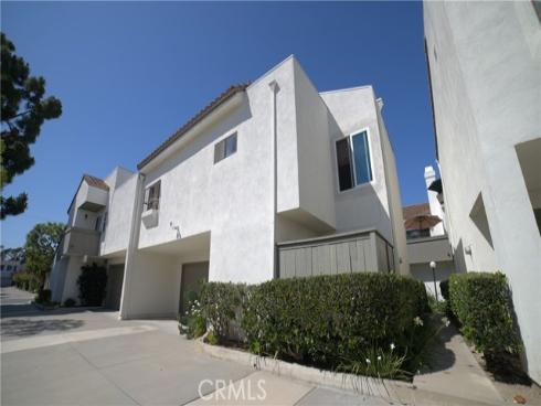 2336 Elden B , Costa Mesa, CA