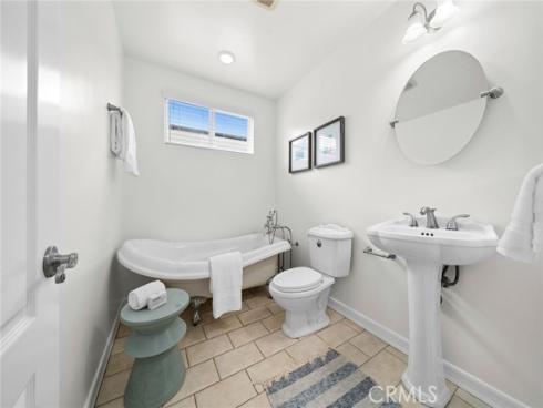 2665 Club Mesa Place, Costa Mesa, CA