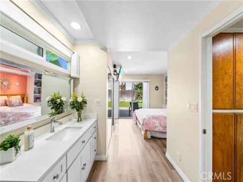 3140 Coolidge Avenue, Costa Mesa, CA
