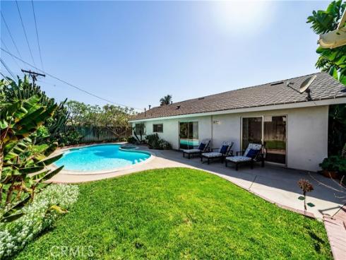 3140 Coolidge Avenue, Costa Mesa, CA