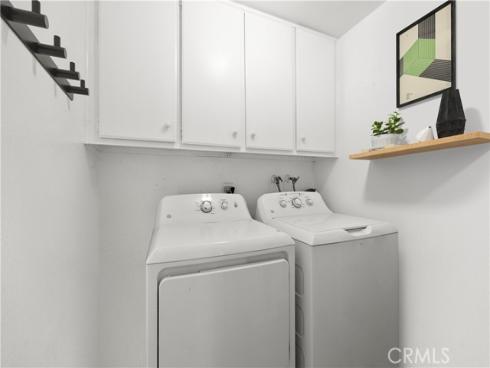 600 Lassen Ln , Costa Mesa, CA