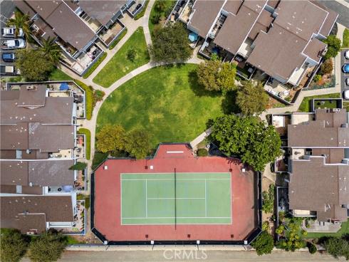 600 Lassen Ln , Costa Mesa, CA