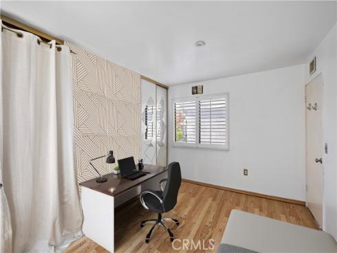 600 Lassen Ln , Costa Mesa, CA