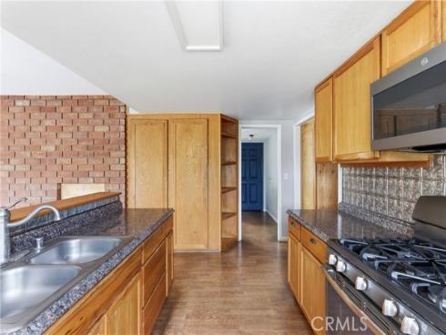 254 Bucknell Road, Costa Mesa, CA