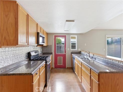 254 Bucknell Road, Costa Mesa, CA