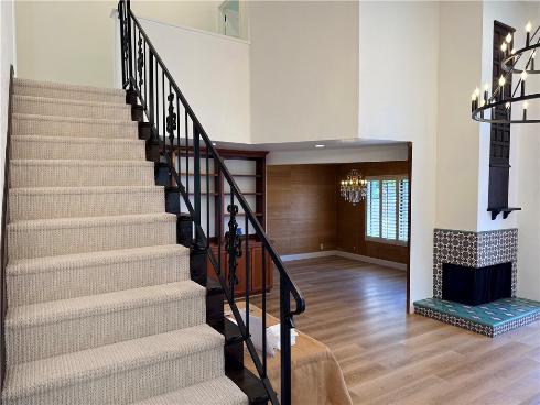 2754 Longwood Court, Costa Mesa, CA