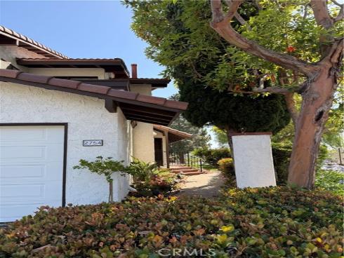 2754 Longwood Court, Costa Mesa, CA