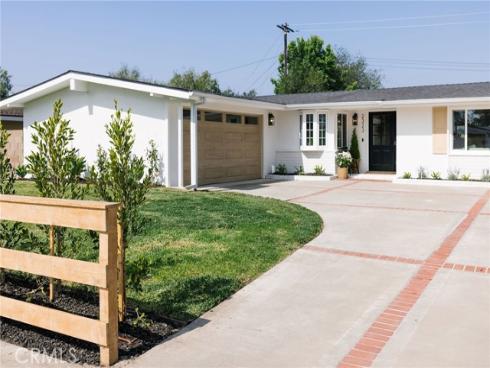 2323 Cornell , Costa Mesa, CA