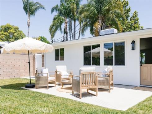 2323 Cornell , Costa Mesa, CA