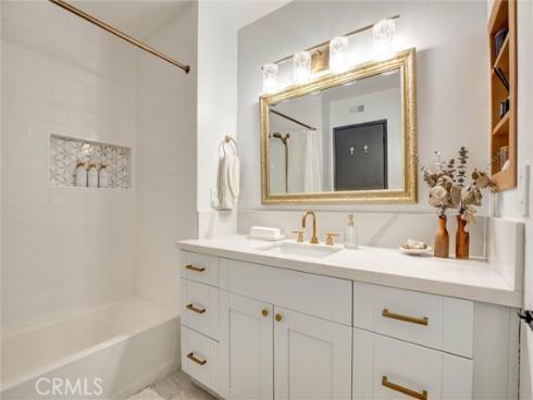 153 Lexington , Costa Mesa, CA