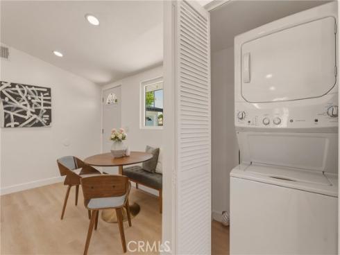 2107 Pomona , Costa Mesa, CA