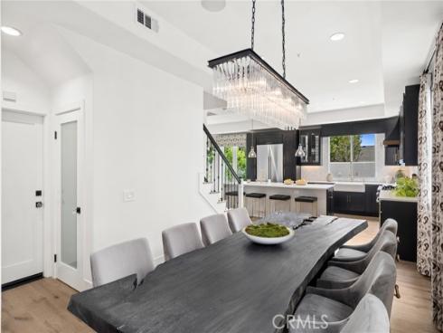 273 Mesa , Costa Mesa, CA