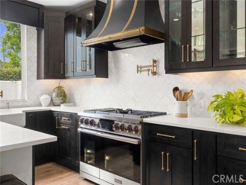 273 Mesa , Costa Mesa, CA