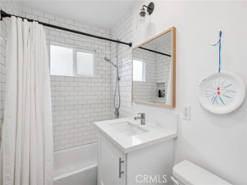 782 W 18th Street, Costa Mesa, CA