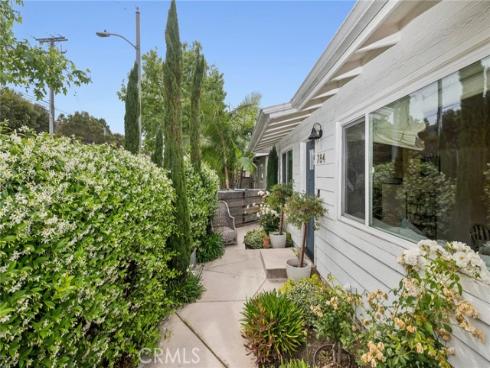 782 W 18th Street, Costa Mesa, CA
