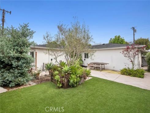 782 W 18th Street, Costa Mesa, CA