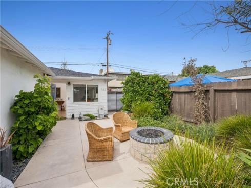 782 W 18th Street, Costa Mesa, CA