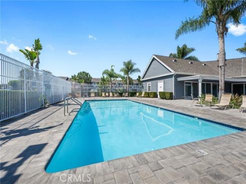 115  Morristown  , Costa Mesa, CA
