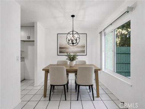 1646 Iowa C , Costa Mesa, CA