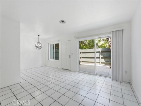 1646 Iowa C , Costa Mesa, CA