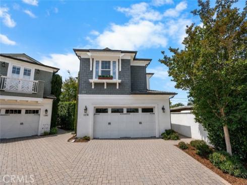 1578 Redlands , Costa Mesa, CA