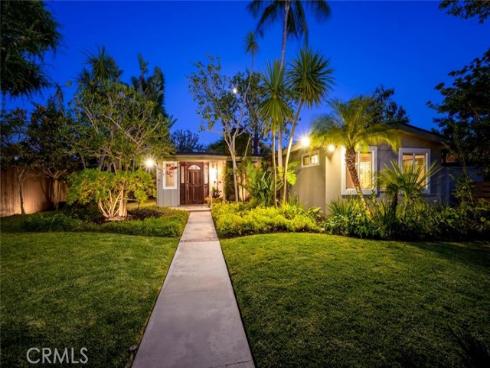 1962 Fullerton Avenue, Costa Mesa, CA