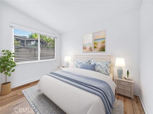 1962 Fullerton Avenue, Costa Mesa, CA