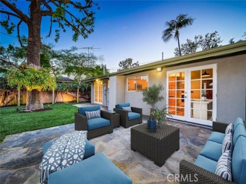 1962 Fullerton Avenue, Costa Mesa, CA