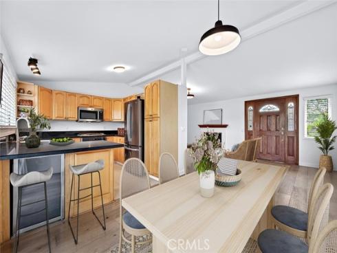 1962 Fullerton Avenue, Costa Mesa, CA