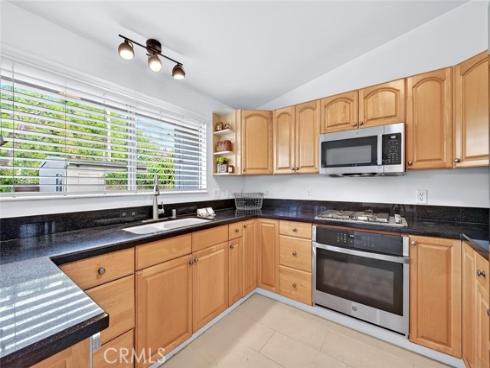 1962 Fullerton Avenue, Costa Mesa, CA